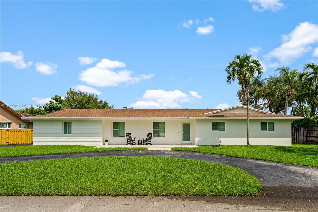 Recently Sold: $970,000 (4 beds, 2 baths, 2282 Square Feet)