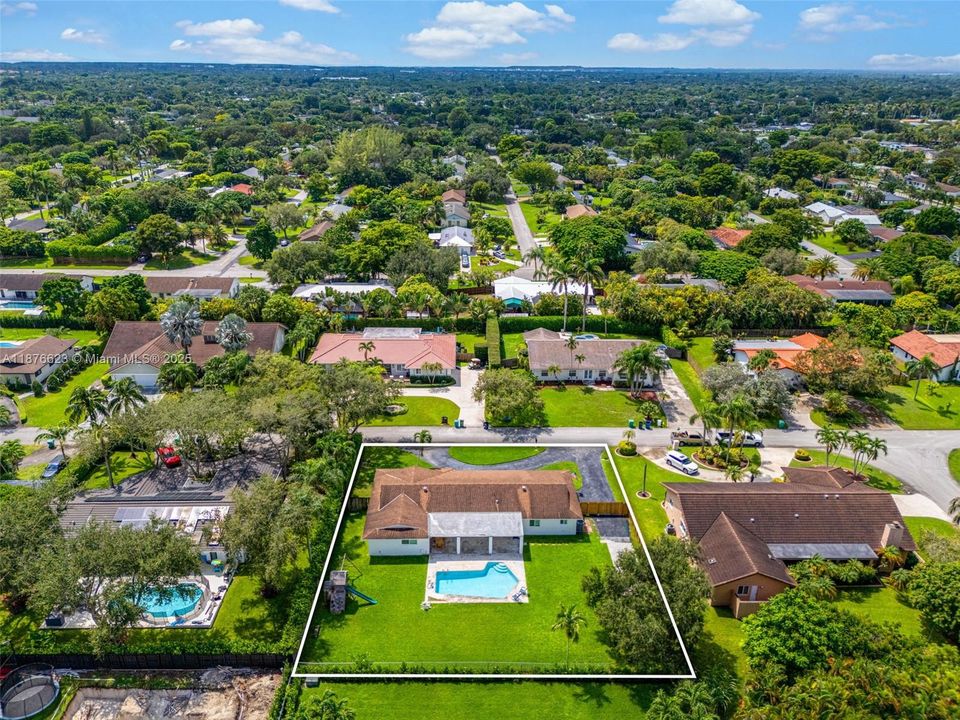 Recently Sold: $970,000 (4 beds, 2 baths, 2282 Square Feet)