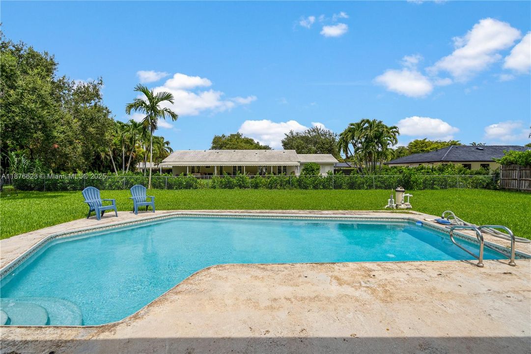 Recently Sold: $970,000 (4 beds, 2 baths, 2282 Square Feet)