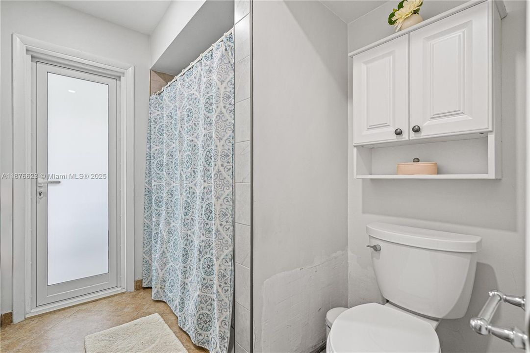 Recently Sold: $970,000 (4 beds, 2 baths, 2282 Square Feet)