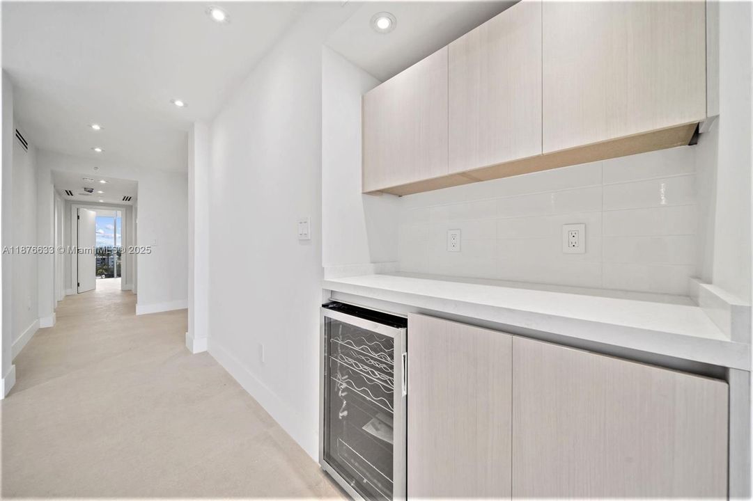 Недавно арендовано: $8,500 (2 спален, 2 ванн, 1875 Квадратных фут)