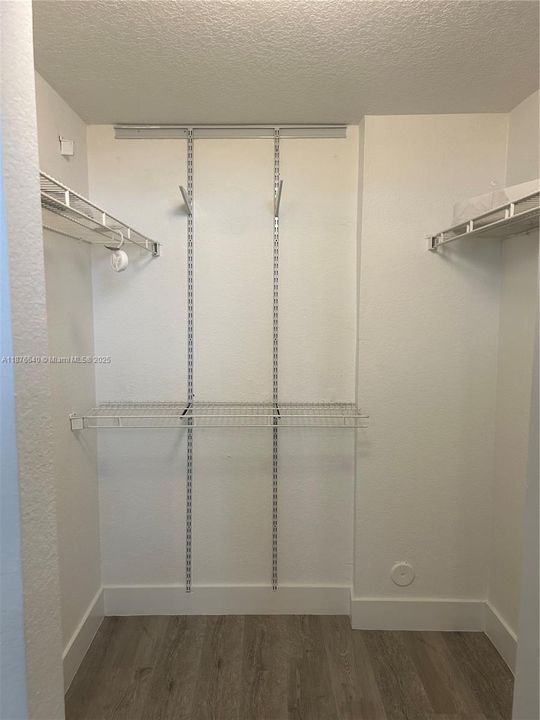 walking closet master bedroom