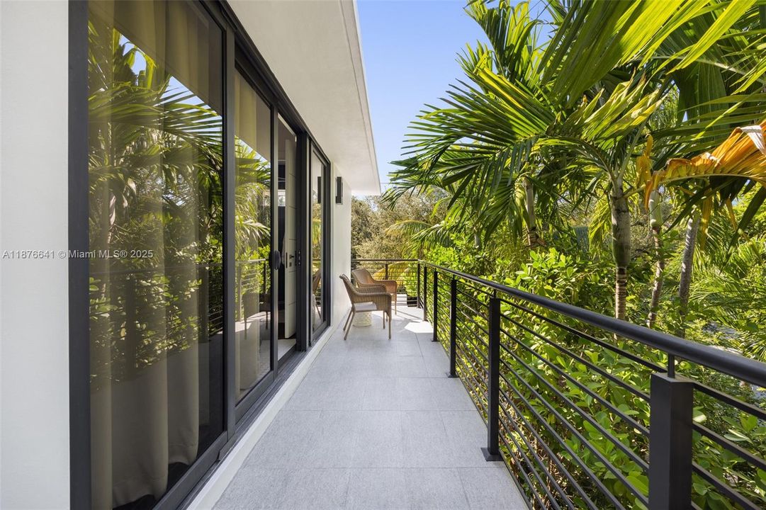 En Venta: $4,900,000 (5 camas, 5 baños, 4241 Pies cuadrados)