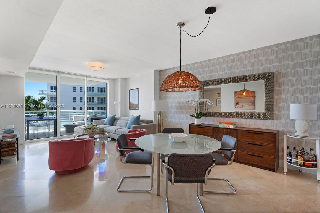 待售: $1,350,000 (2 贝兹, 2 浴室, 1280 平方英尺)