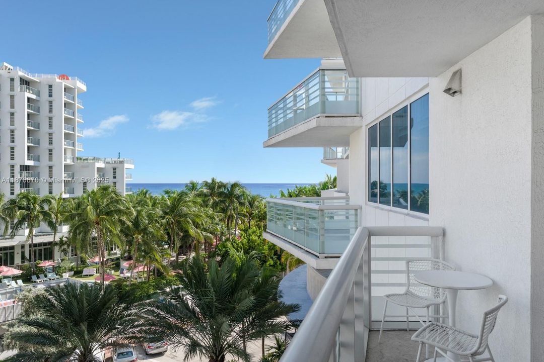 待售: $1,350,000 (2 贝兹, 2 浴室, 1280 平方英尺)