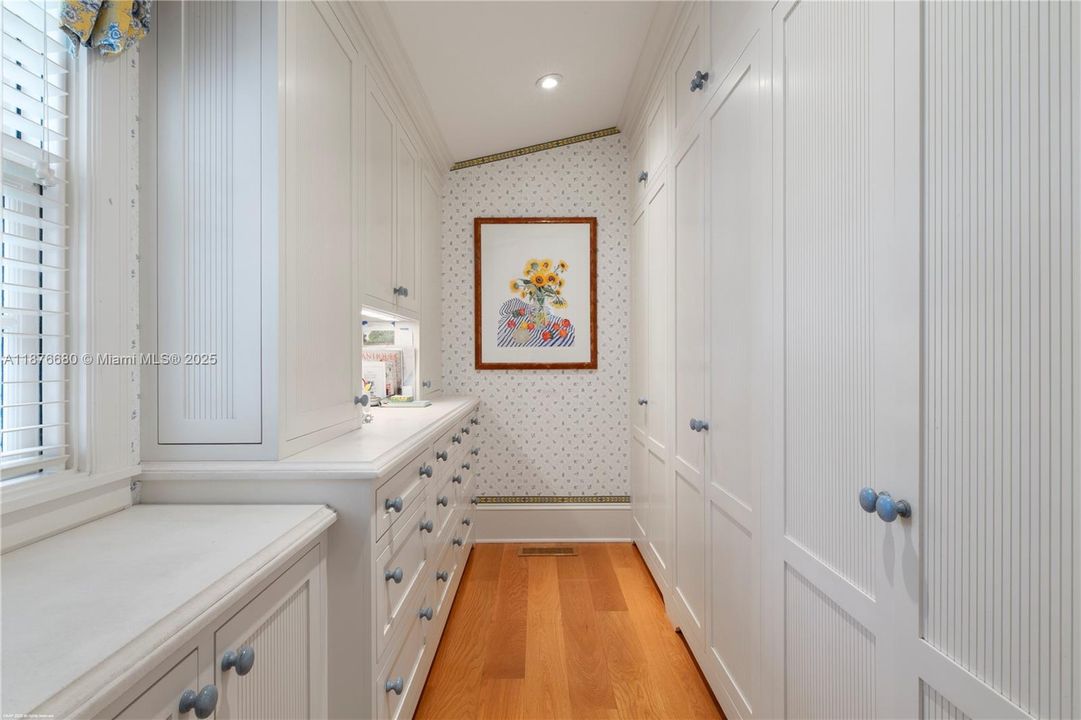 待售: $15,499,999 (4 贝兹, 4 浴室, 4123 平方英尺)