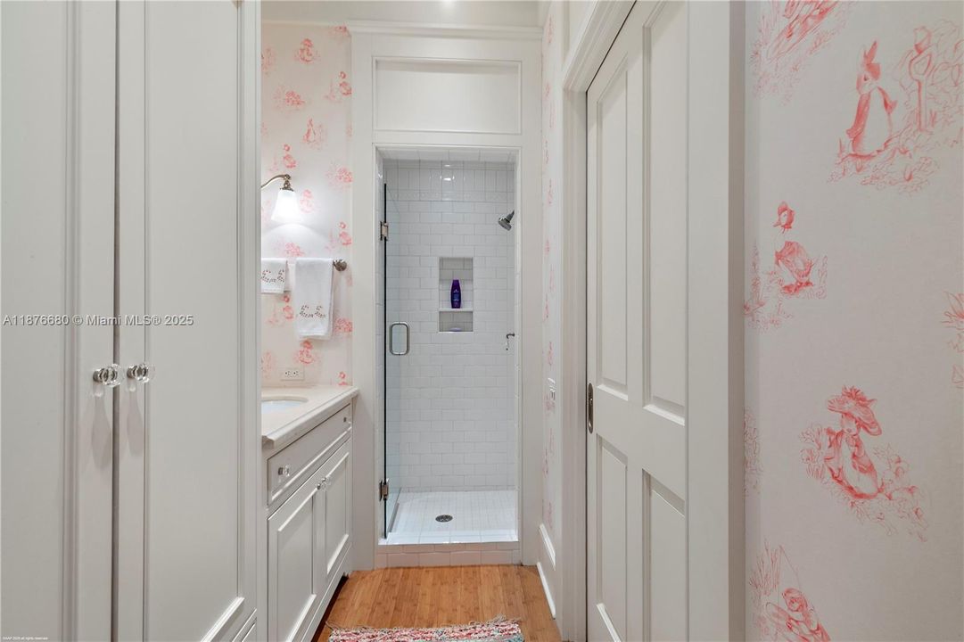 待售: $15,499,999 (4 贝兹, 4 浴室, 4123 平方英尺)