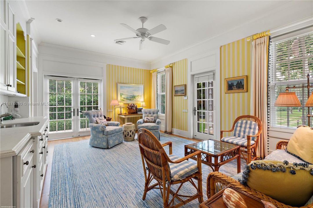 待售: $15,499,999 (4 贝兹, 4 浴室, 4123 平方英尺)