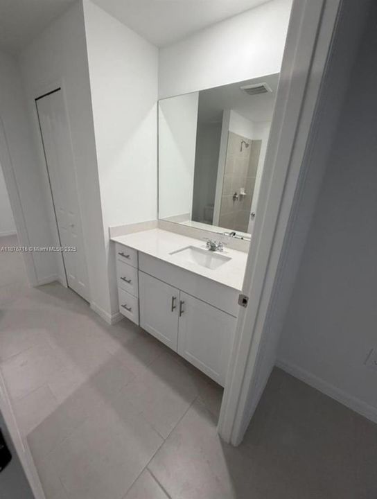 Недавно арендовано: $2,100 (4 спален, 2 ванн, 0 Квадратных фут)