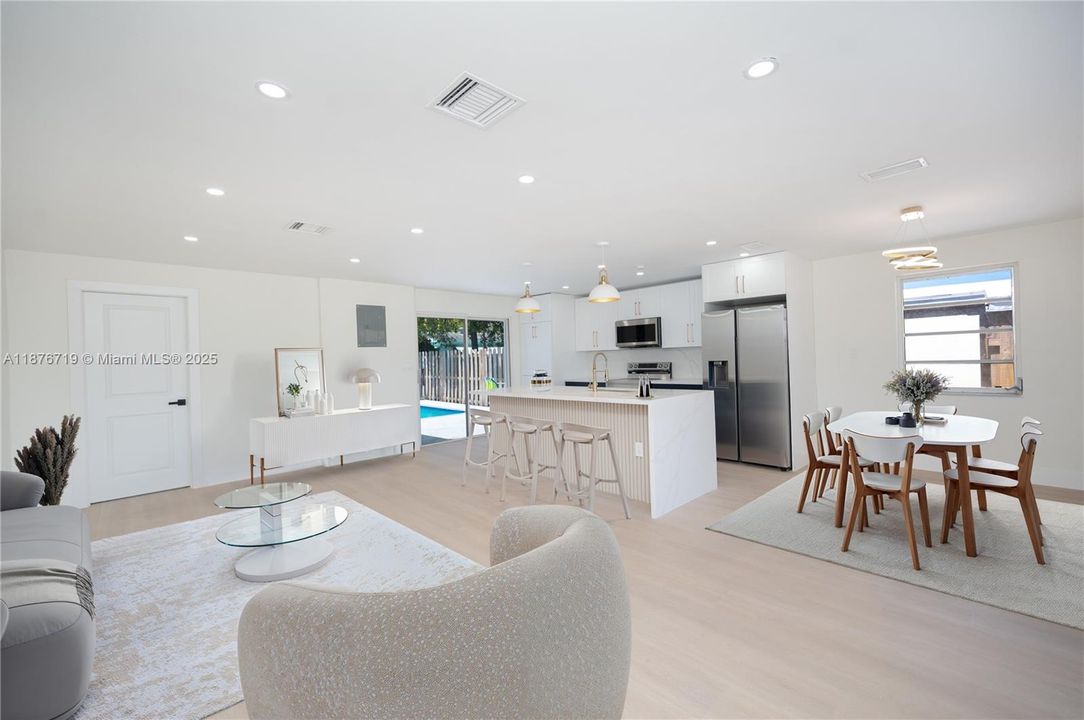 Vendido Recientemente: $500,000 (3 camas, 2 baños, 945 Pies cuadrados)