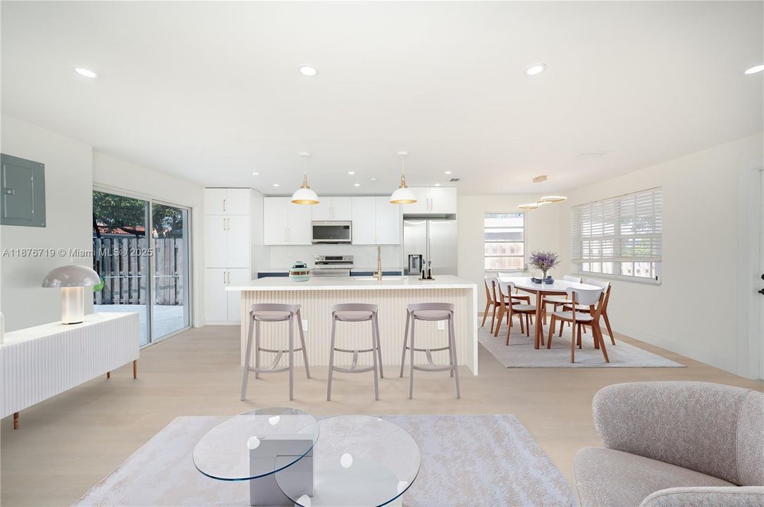 Vendido Recientemente: $500,000 (3 camas, 2 baños, 945 Pies cuadrados)