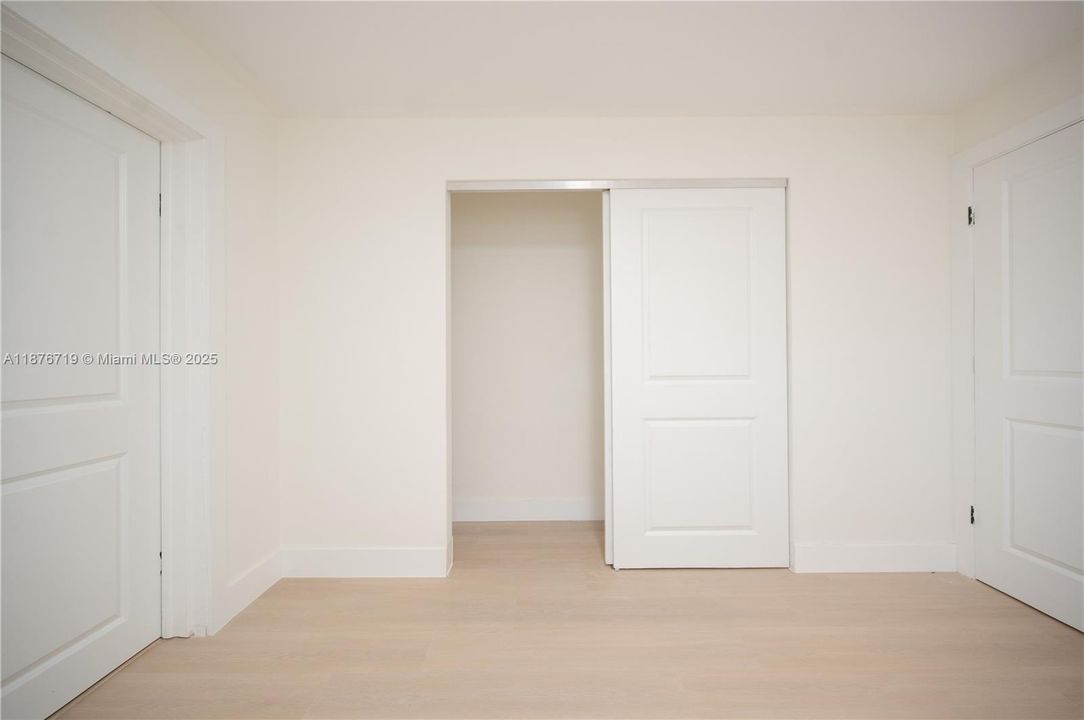 Vendido Recientemente: $500,000 (3 camas, 2 baños, 945 Pies cuadrados)