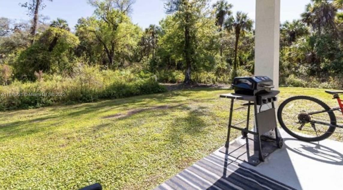 最近售出: $475,900 (3 贝兹, 2 浴室, 0 平方英尺)