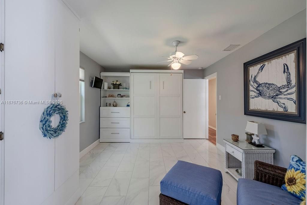 Recently Sold: $1,350,000 (4 beds, 3 baths, 2794 Square Feet)