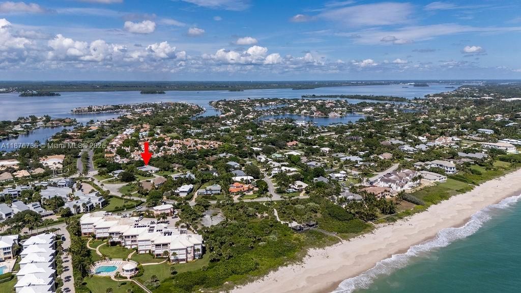 Recently Sold: $1,350,000 (4 beds, 3 baths, 2794 Square Feet)