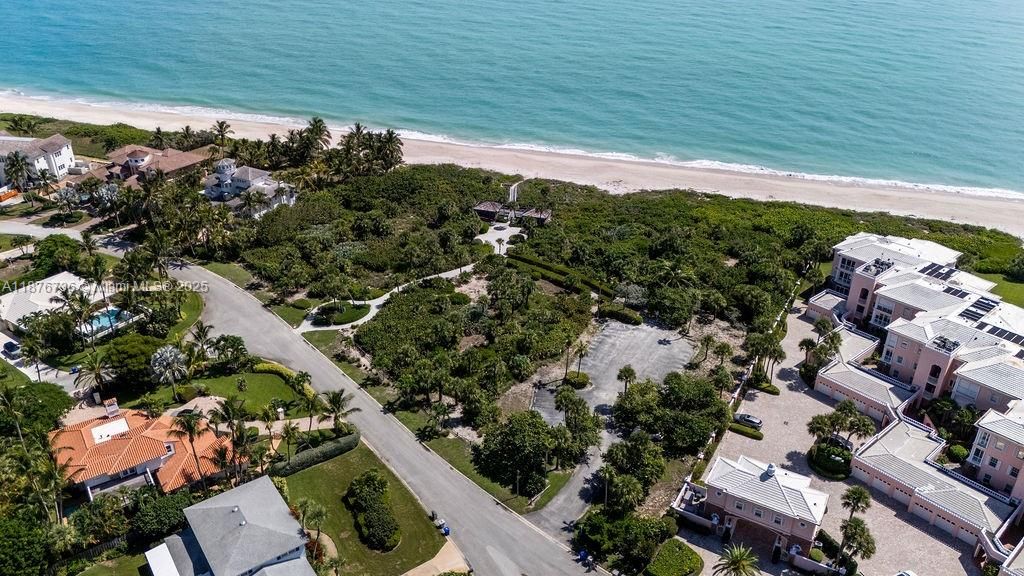 Recently Sold: $1,350,000 (4 beds, 3 baths, 2794 Square Feet)