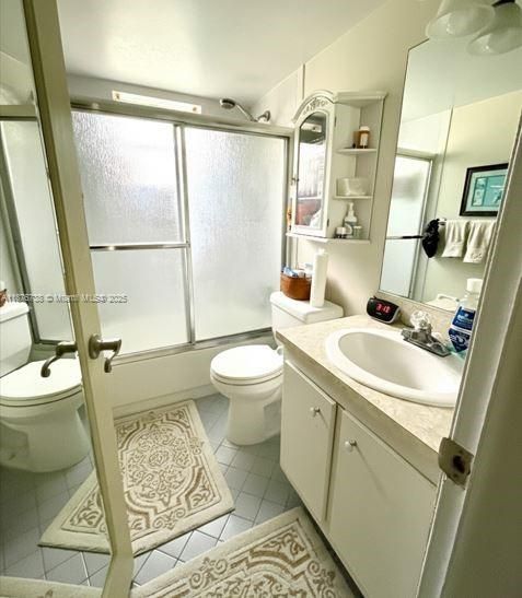 Active With Contract: $149,000 (2 beds, 1 baths, 850 Square Feet)