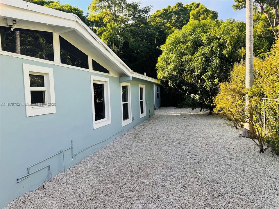 待售: $639,000 (3 贝兹, 2 浴室, 1290 平方英尺)