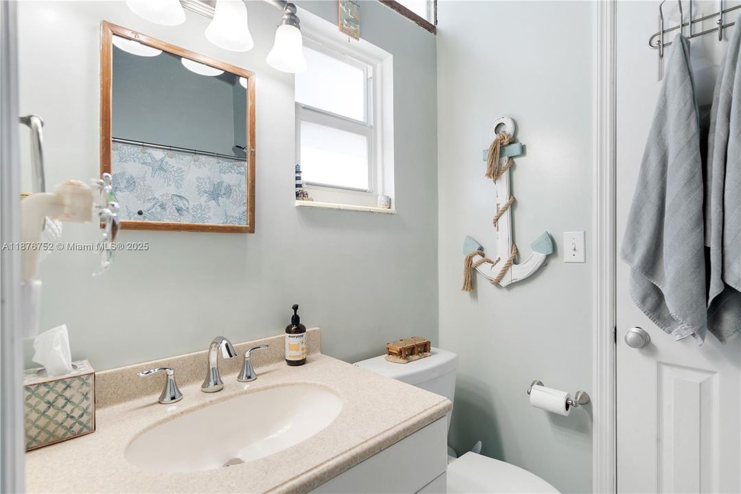 待售: $639,000 (3 贝兹, 2 浴室, 1290 平方英尺)