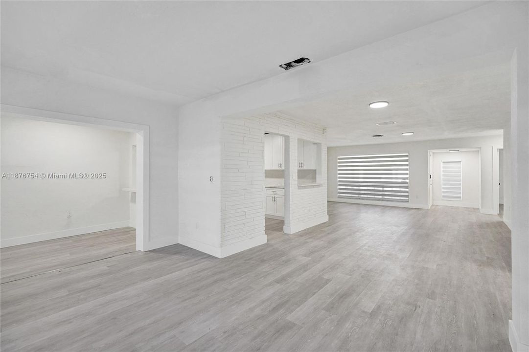 For Sale: $554,999 (4 beds, 3 baths, 2060 Square Feet)