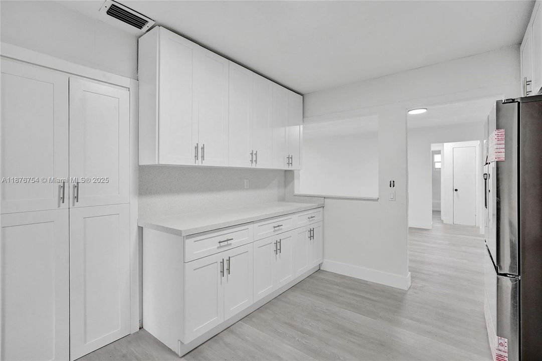 For Sale: $554,999 (4 beds, 3 baths, 2060 Square Feet)