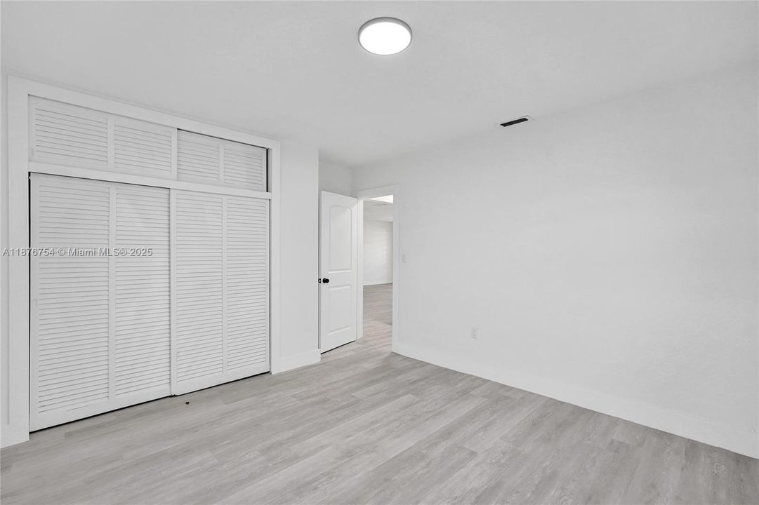 For Sale: $554,999 (4 beds, 3 baths, 2060 Square Feet)