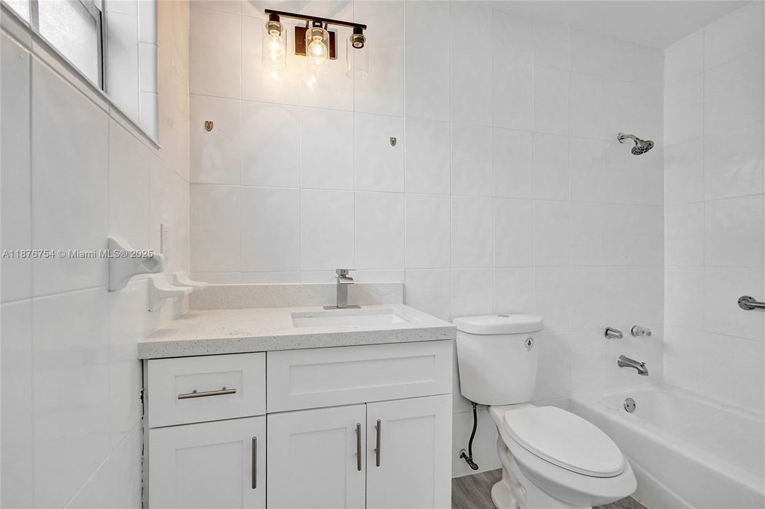 For Sale: $554,999 (4 beds, 3 baths, 2060 Square Feet)