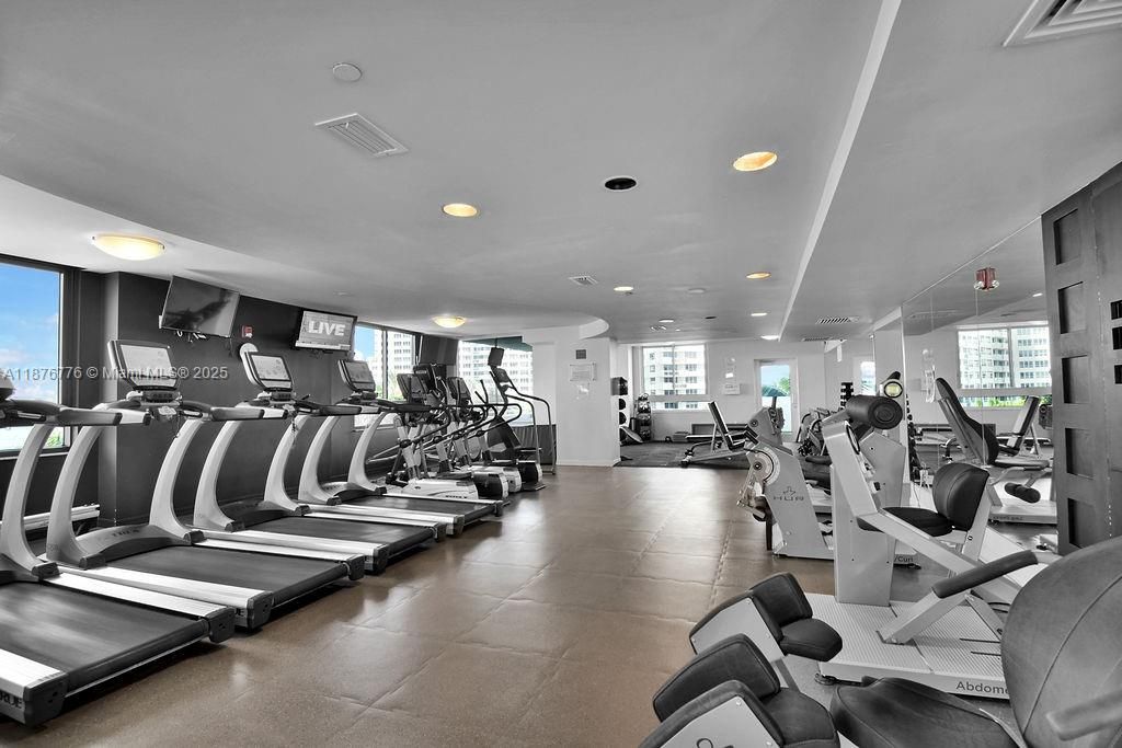 На продажу: $2,599,000 (3 спален, 3 ванн, 2582 Квадратных фут)