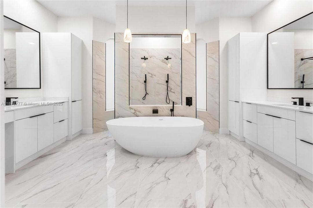 На продажу: $1,799,000 (6 спален, 4 ванн, 4156 Квадратных фут)