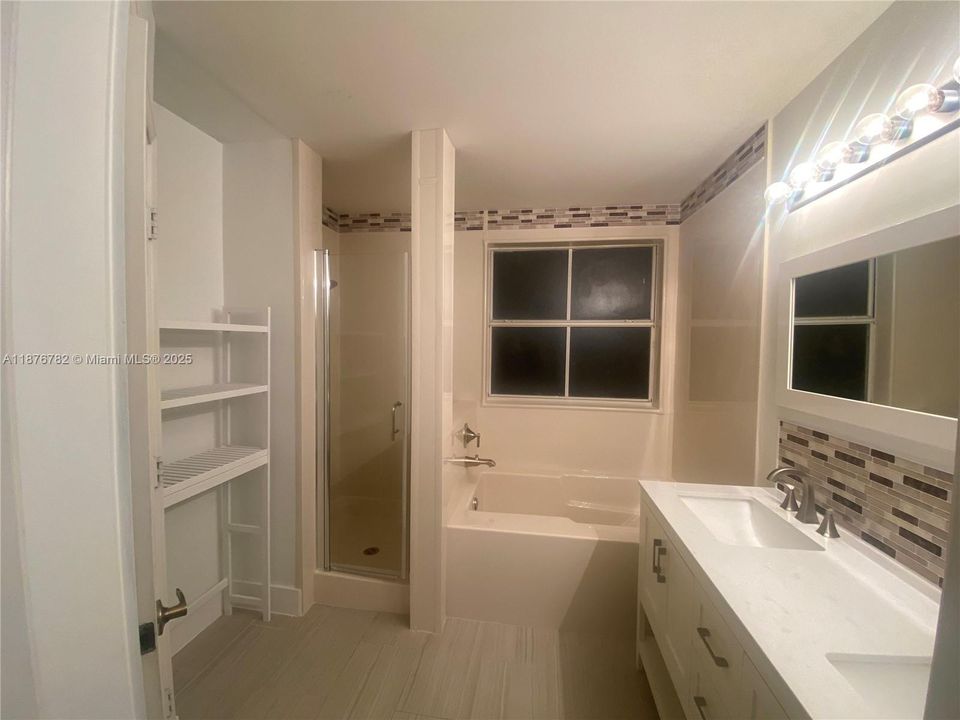 For Rent: $4,400 (3 beds, 2 baths, 1893 Square Feet)