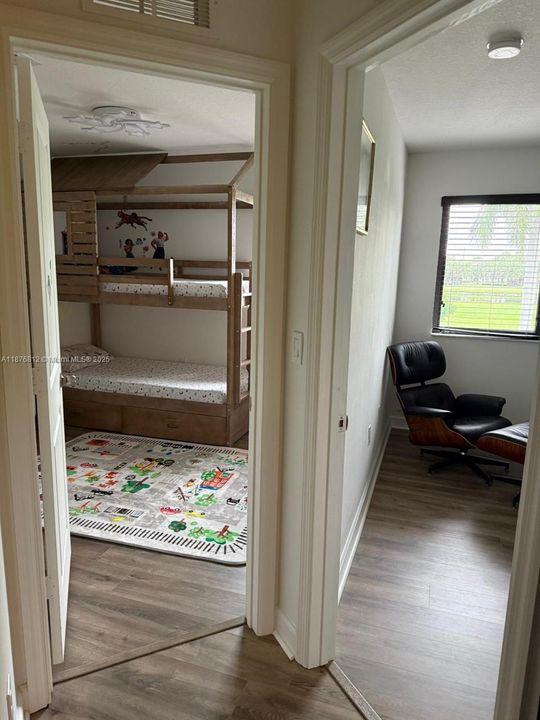 Active With Contract: $3,300 (3 beds, 2 baths, 1671 Square Feet)