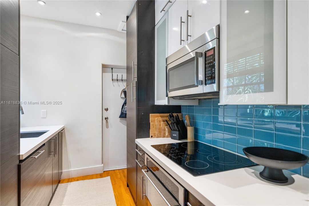 Vendido Recientemente: $515,000 (2 camas, 1 baños, 860 Pies cuadrados)