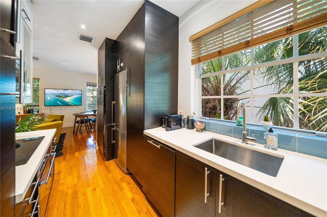 Vendido Recientemente: $515,000 (2 camas, 1 baños, 860 Pies cuadrados)