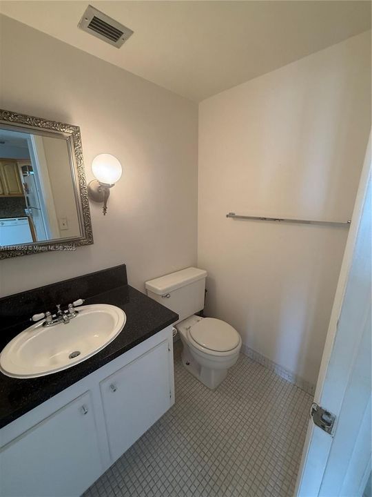 В аренду: $1,550 (1 спален, 1 ванн, 790 Квадратных фут)