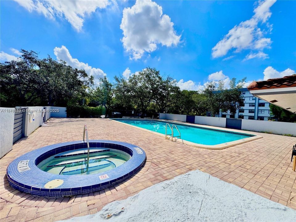 Recently Rented: $1,550 (1 beds, 1 baths, 475 Square Feet)