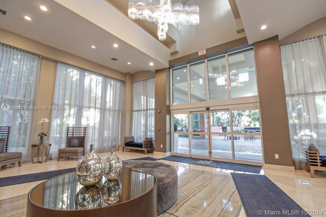 For Sale: $990,000 (2 beds, 2 baths, 1610 Square Feet)