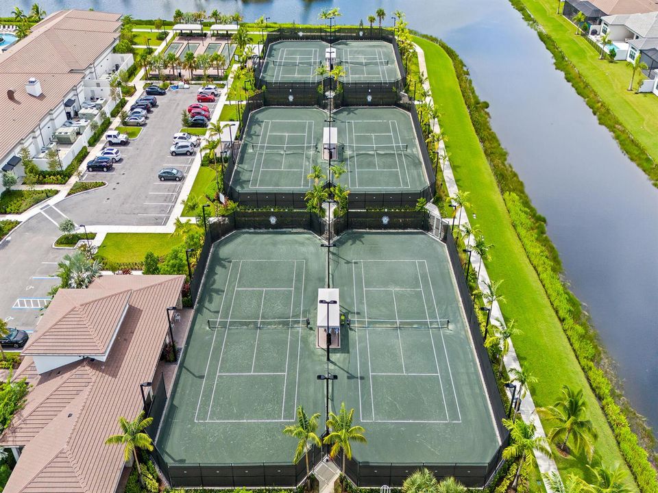 DJI_20250905113928_0184_D