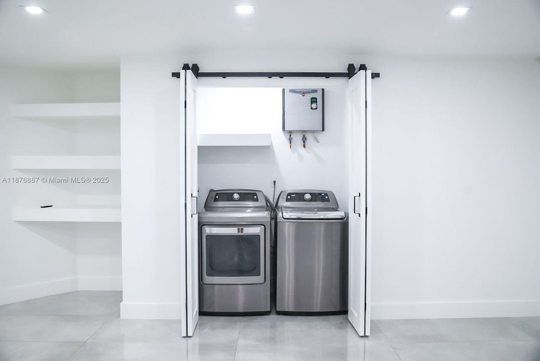 Recently Rented: $4,975 (4 beds, 2 baths, 1857 Square Feet)