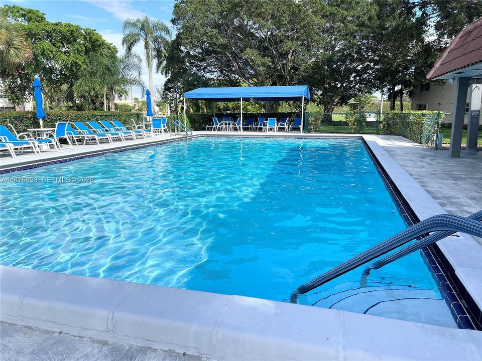 Activo con contrato: $113,000 (2 camas, 2 baños, 1170 Pies cuadrados)