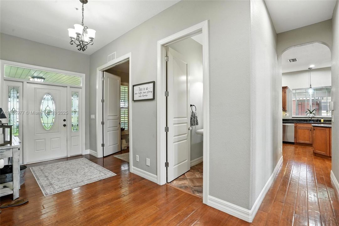 For Sale: $974,500 (5 beds, 3 baths, 4076 Square Feet)