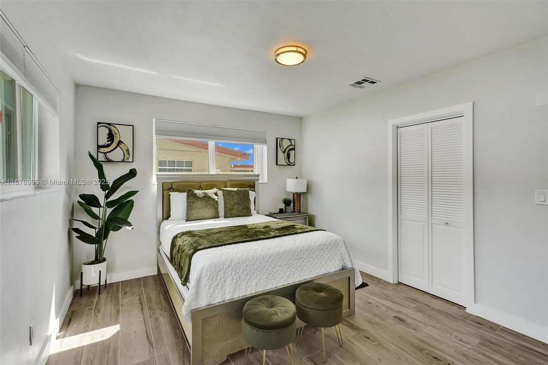 Active With Contract: $3,750 (4 beds, 2 baths, 1539 Square Feet)