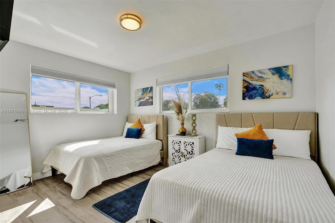 Active With Contract: $3,750 (4 beds, 2 baths, 1539 Square Feet)