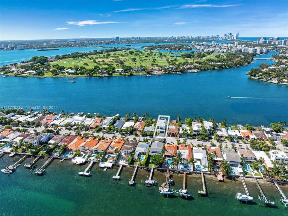 For Sale: $8,190,000 (5 beds, 5 baths, 3587 Square Feet)