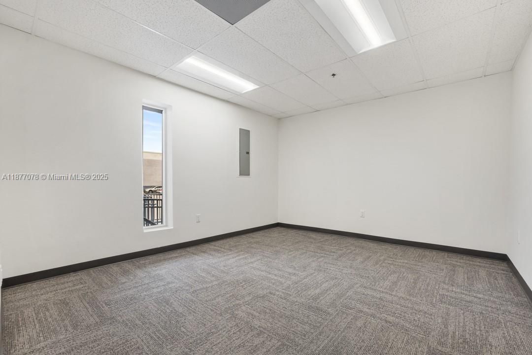 В аренду: $23 (0 спален, 0 ванн, 0 Квадратных фут)