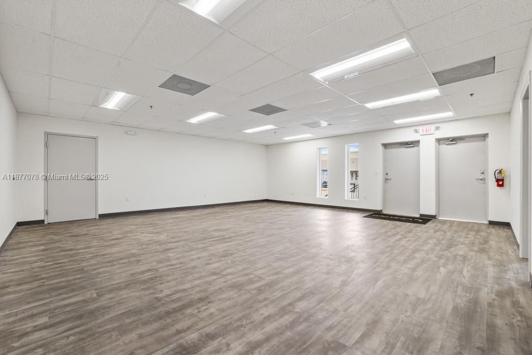 В аренду: $23 (0 спален, 0 ванн, 0 Квадратных фут)