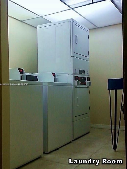 En Venta: $224,670 (1 camas, 1 baños, 725 Pies cuadrados)