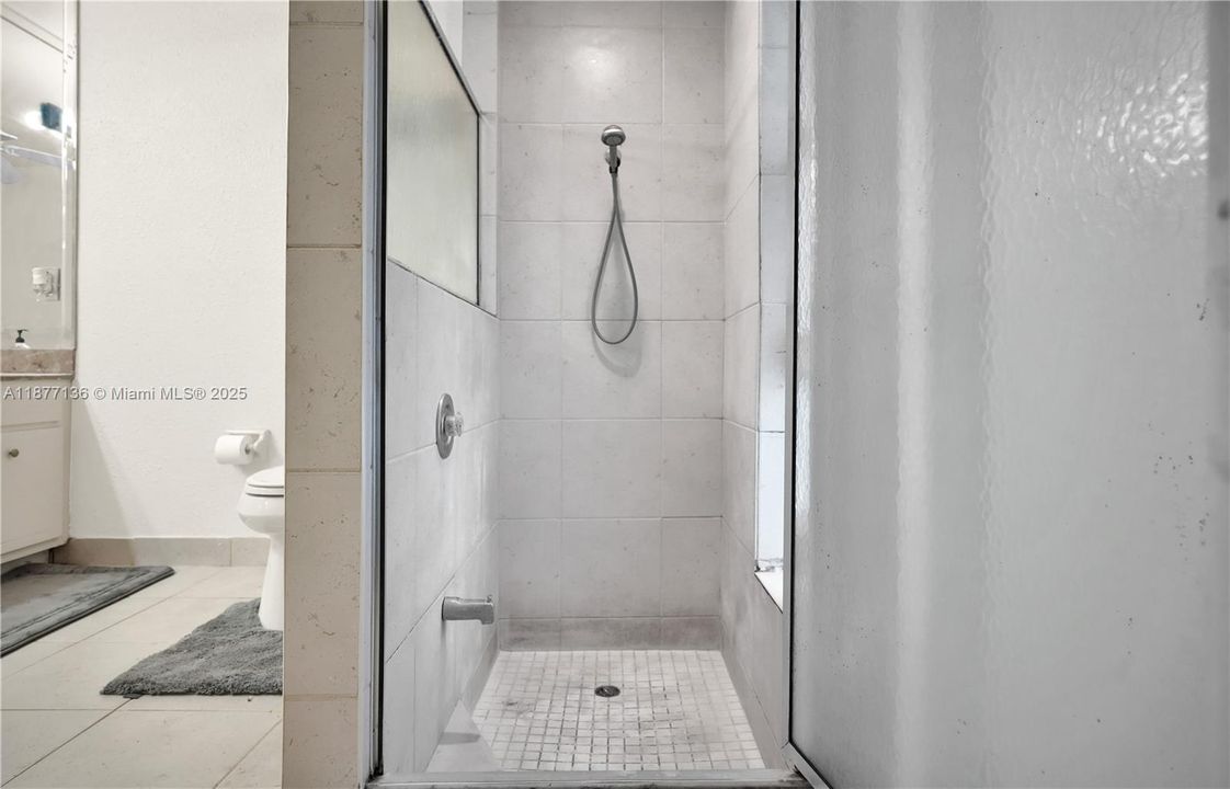 Недавно продано: $845,000 (5 спален, 3 ванн, 2836 Квадратных фут)