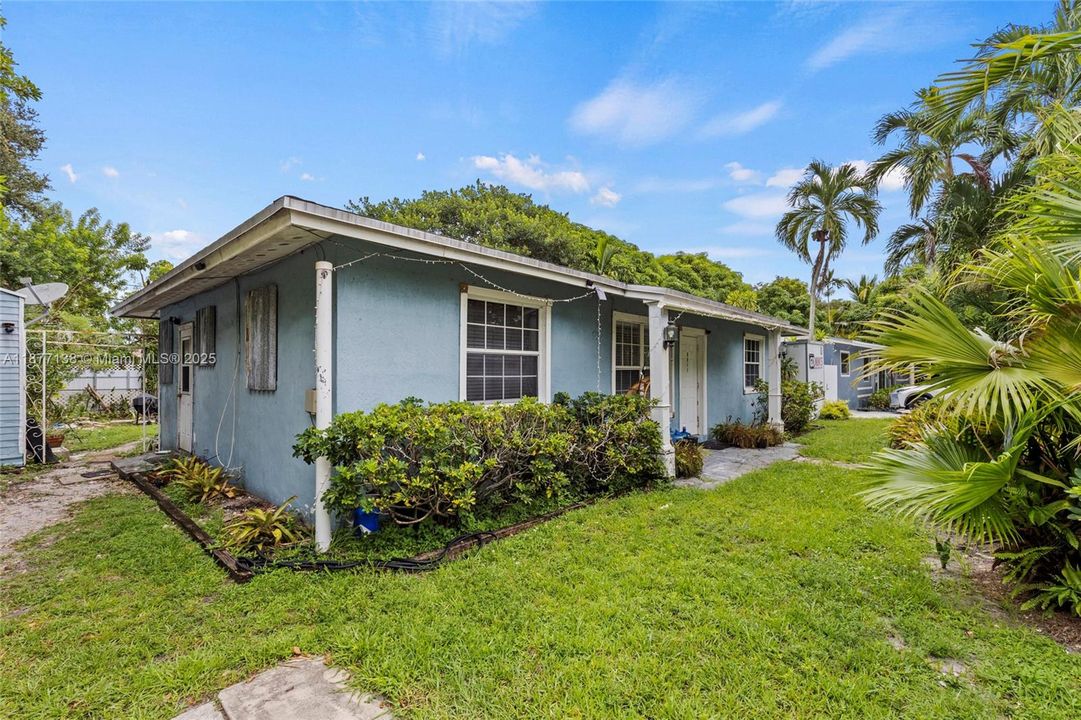 Activo con contrato: $359,990 (3 camas, 2 baños, 1050 Pies cuadrados)