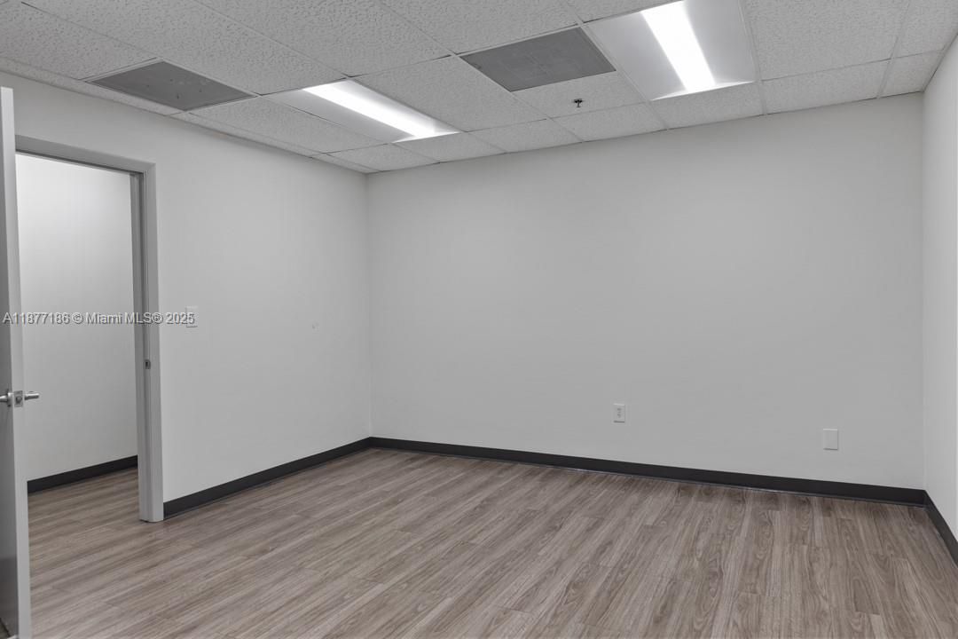 В аренду: $26 (0 спален, 0 ванн, 0 Квадратных фут)