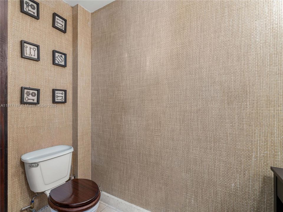 待售: $23,995,000 (6 贝兹, 6 浴室, 7160 平方英尺)